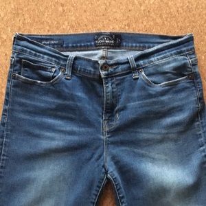 Lucky Jeans